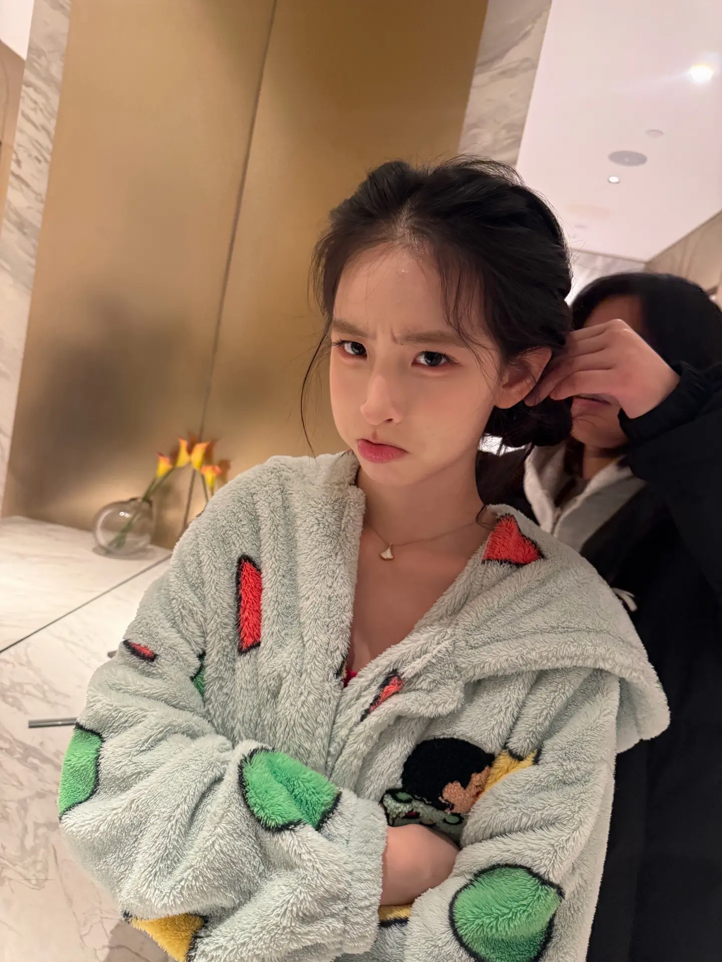 面相学根本就不准，虽然我每天都极尽恶毒地言语诅咒我的仇人，但我的长相还...