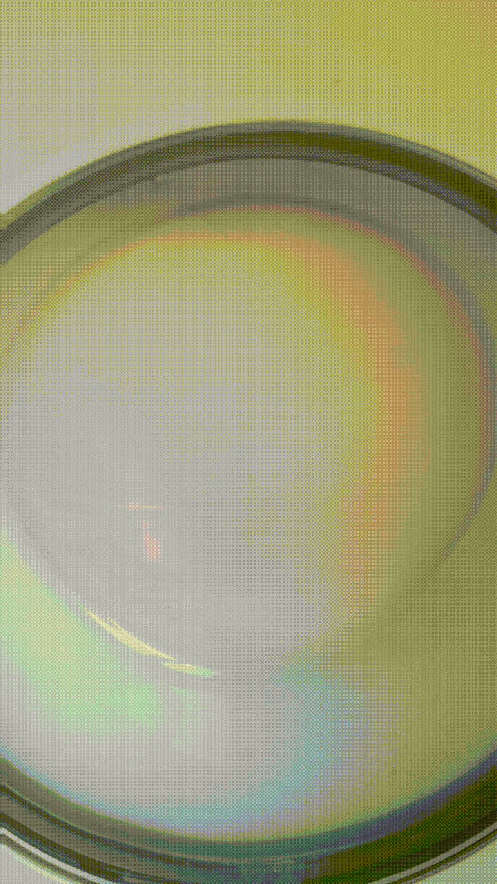 友友们见过洗衣机这么漏水的嘛[捂脸哭][捂脸哭]今天洗衣服，