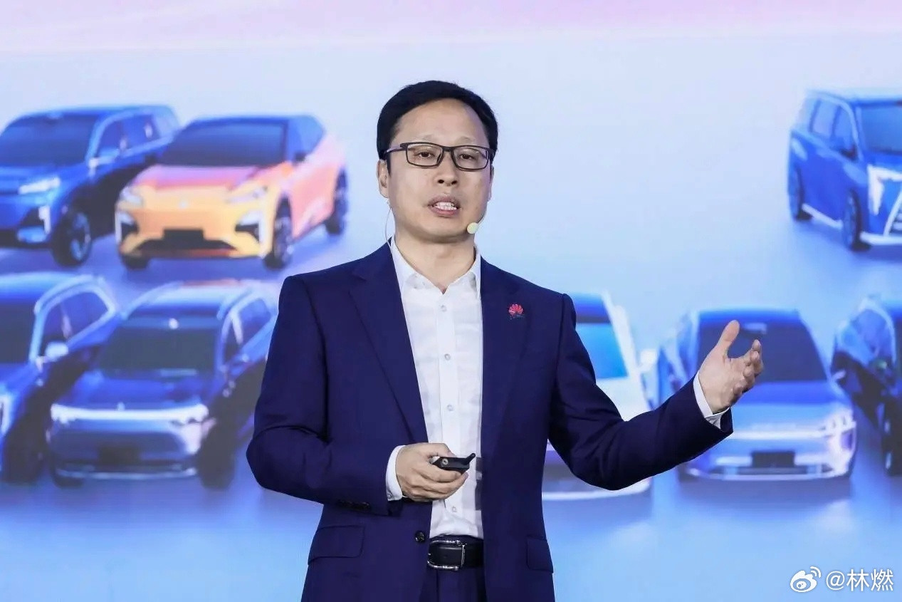 【为什么华为不造车1】2025年，中国汽车行业收入11.18万亿元，利润4610亿元，利润率4.1%