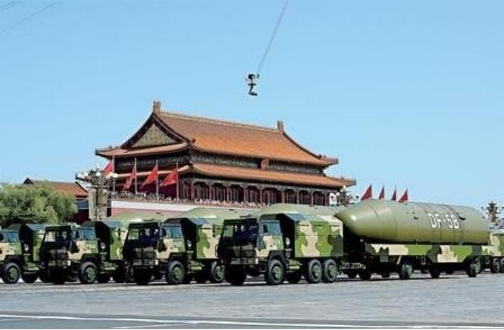 美专家曾说：若中国武统，西方可冻结3.2万亿中国资产！但是中国有王炸，中国现在还