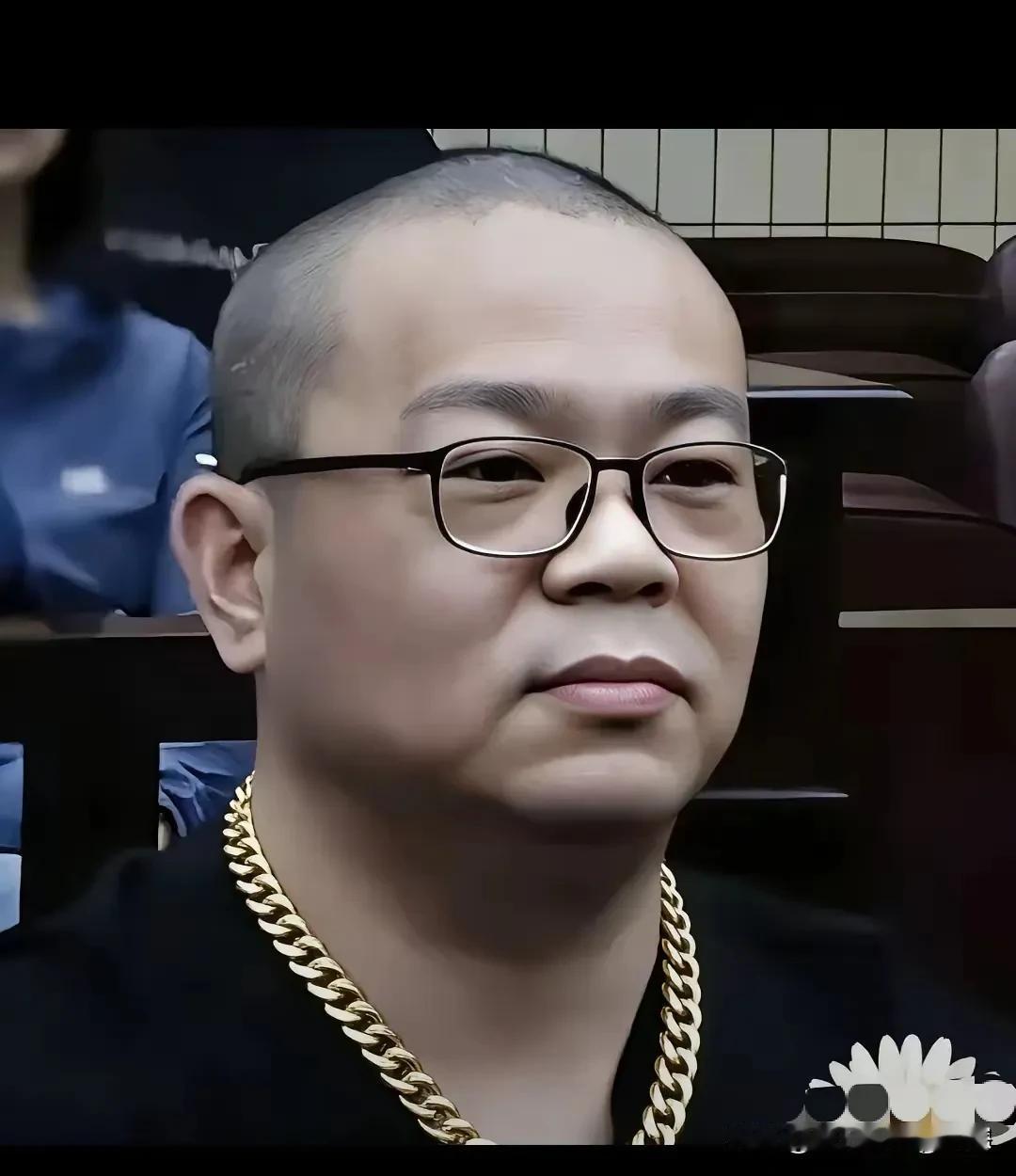 他可以说是非常安详的走了……根据报道:白天辉执行死刑采用的是注射的方式！