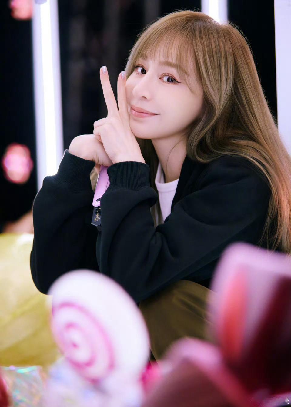 可爱小姐姐一枚