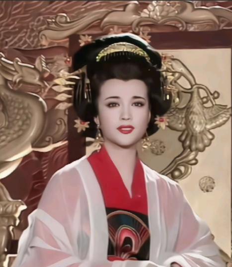 705年，张柬之谋划杀张易之兄弟，找到羽林将军李多祚问：“请问将军的荣华富贵，是
