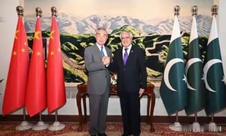 李在明访华“头把交椅”被抢？2026年首位外国元首访华名单提前曝光，巴基斯坦总统