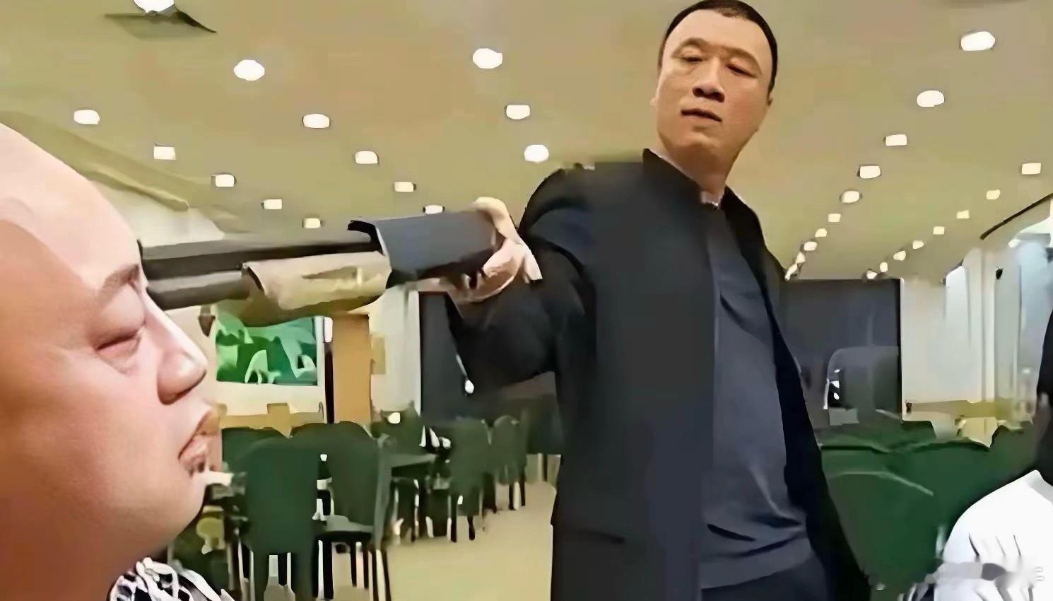 中日军机之间发生了什么日方指控中国军机用雷达照射日本飞机，做出日本“被中国欺负”