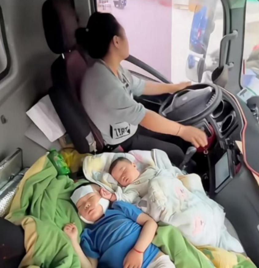 “这个女人疯了！”近日，一位独自抚养两个孩子的货车女司机的故事引发热议。