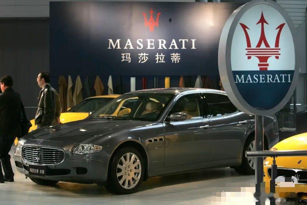 第一反应是反向带货学经典案例销售：“真不建议买这35万的玛莎拉蒂。”记者：“为啥