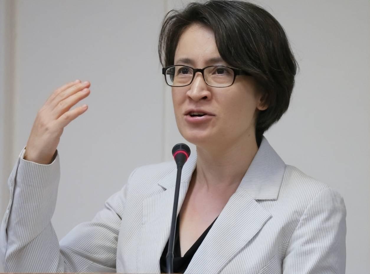 台媒报道，“台独”顽固分子、台湾地区副领导人萧美琴昨天（7月7日）妄评大陆7月1