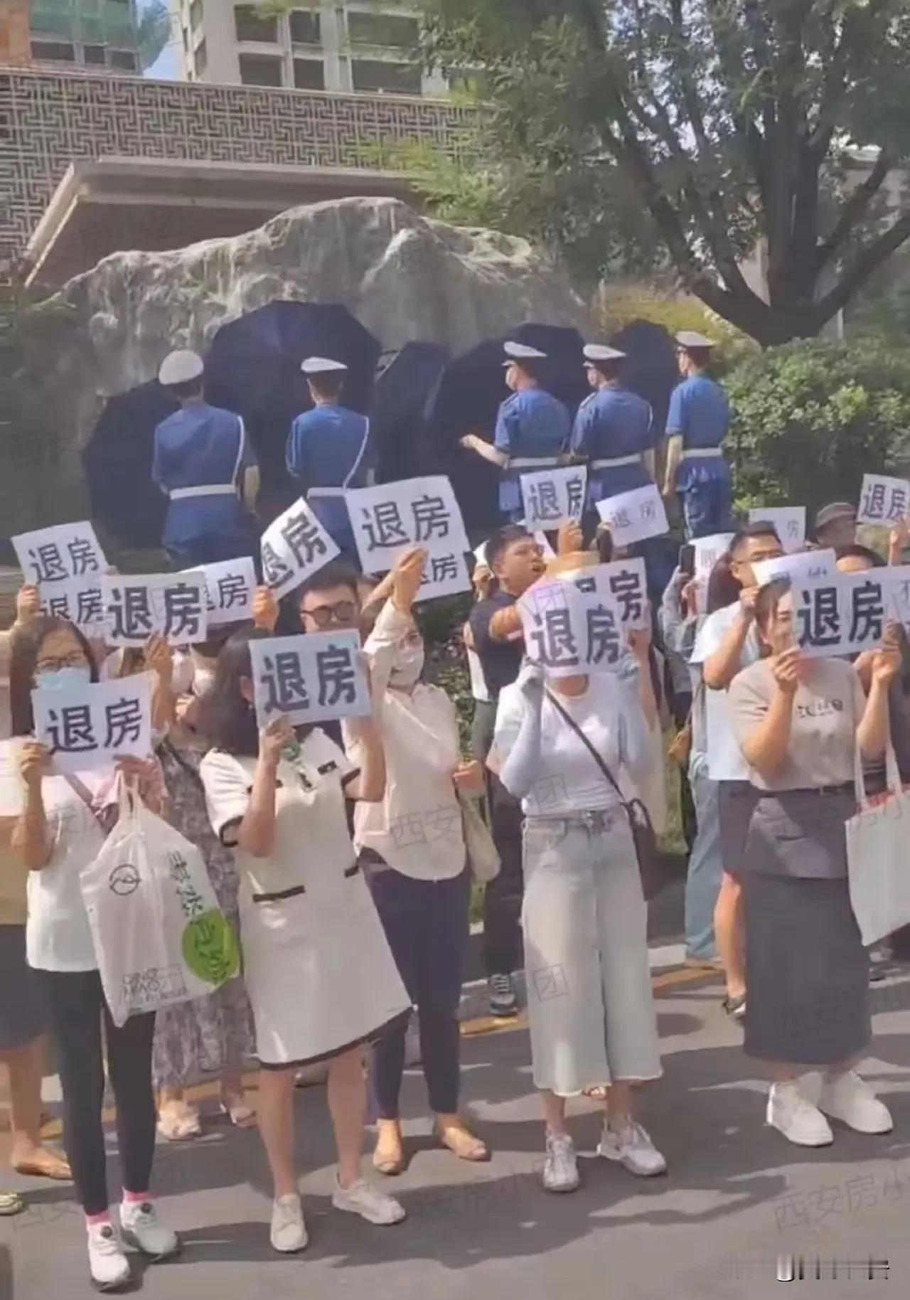 西安楼市，越来越让人看不懂了！开盘的时候铺天盖地宣传营销，天花乱坠让人向往期待！
