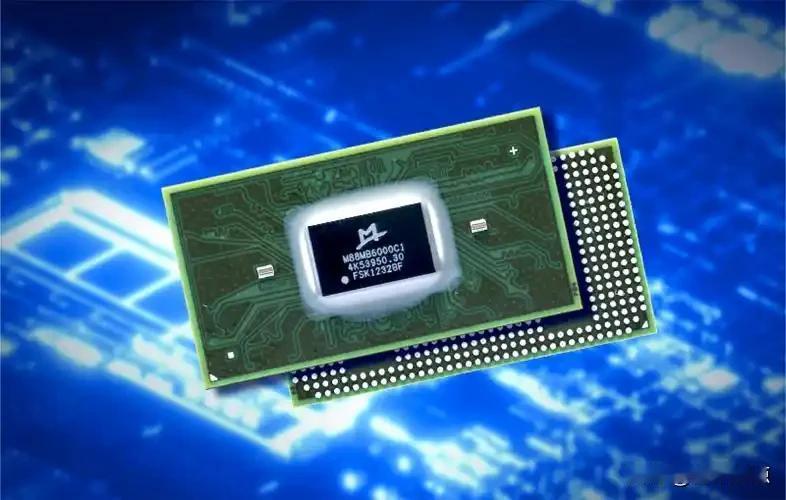 2000亿砸下去，利润涨了股价却崩了，亚马逊到底在怕什么？亚马逊今年一口气花2