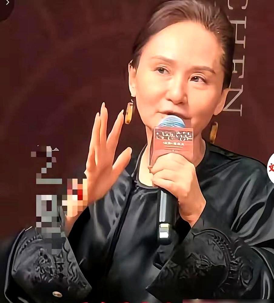 人这辈子，最怕的就是拎不清自己。央视一套黄金档那部《主角》，开播就炸了，收视