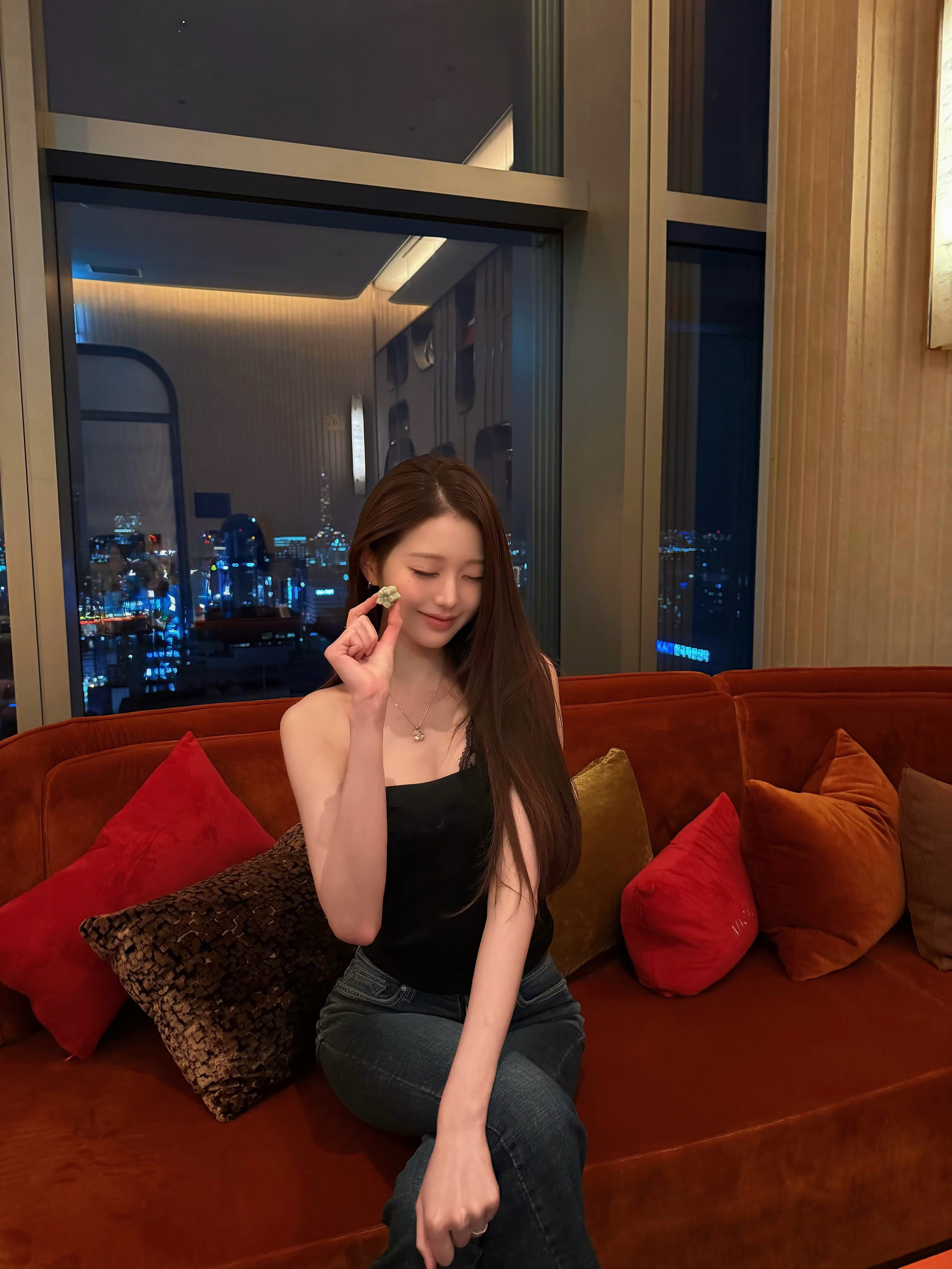 张元英INS更新🖤🎂