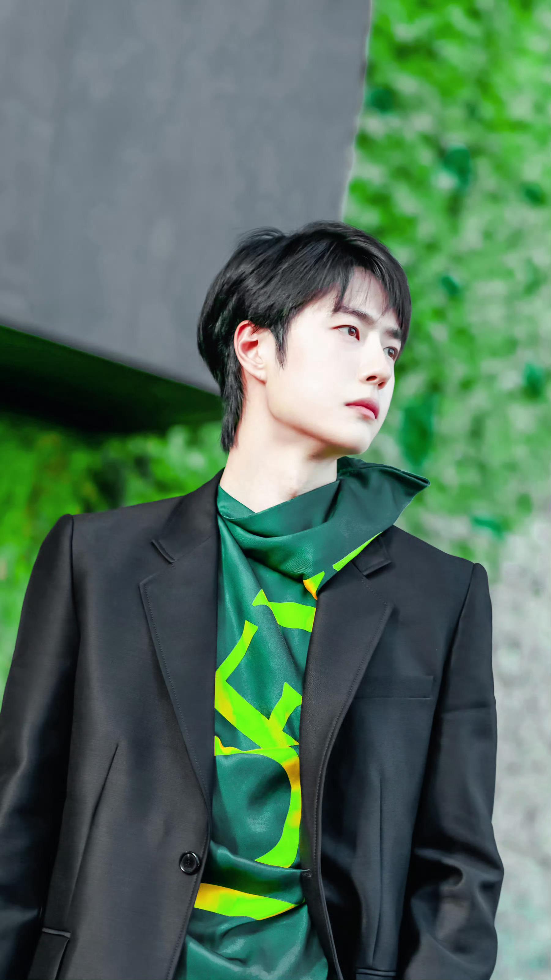 好帅王一博cr:logo