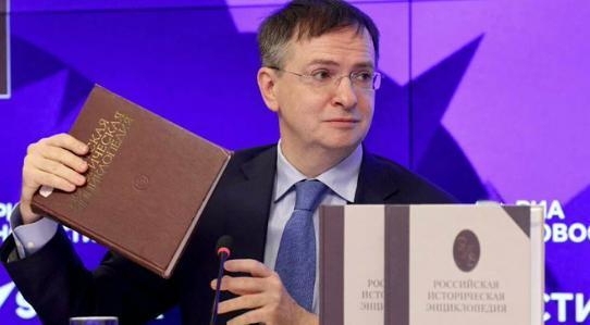 【“我们没时间理会这些废话。”日内瓦的谈判气氛极其紧张。】会议持续了大约六个小