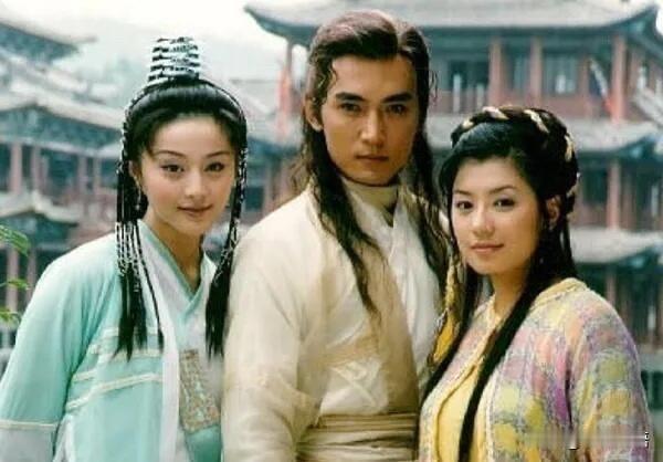 瞬间梦回！1999年的《小李飞刀》，是多少人的武侠启蒙啊！李寻欢的飞刀一