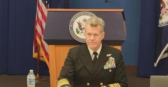 一位美国华人表示，别以为美军不敢对解放军动手，这次穿越台湾海峡就是最好的证明，还