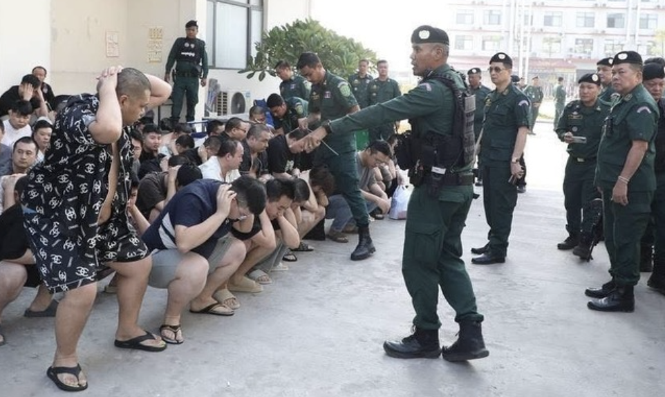 柬埔寨重拳出击电诈园区 抓捕2044人；缅甸空军押解729名缅籍嫌犯回国