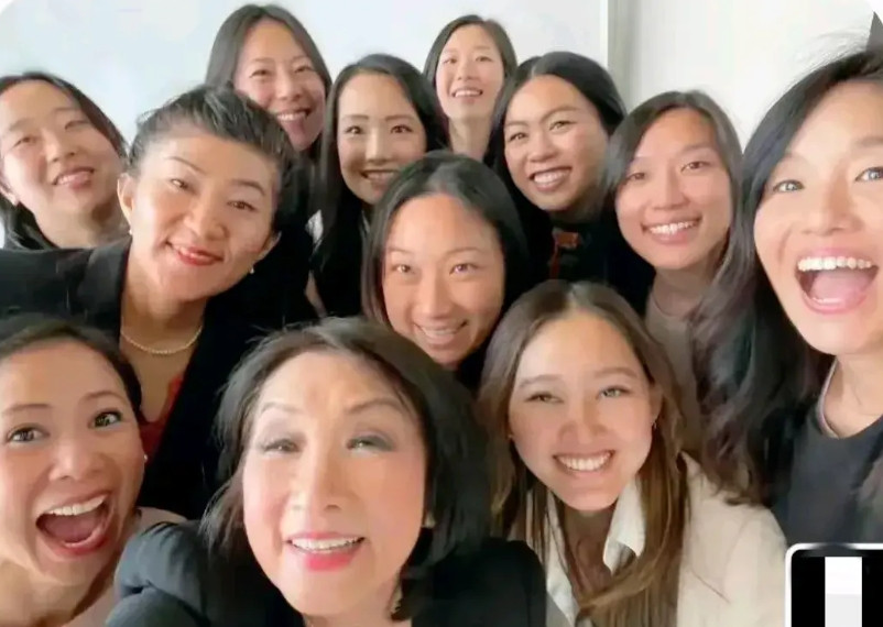 华人在欧美为什么有印度人受欢迎？第一，印度人天生健谈，风趣，并且咖喱味的英语交