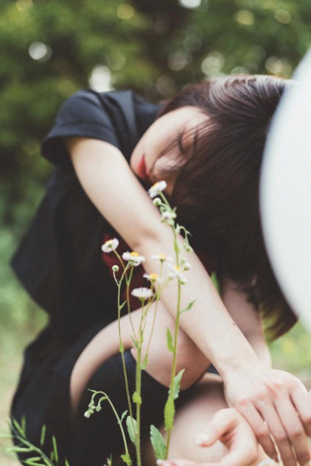 女人，好像都有一个严重的毛病，就是特别喜欢，翻旧账。本来好好的，一想起