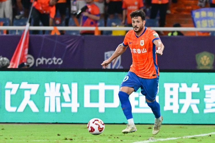 鲁媒: 瓦科希望能续约时间更长一些, 薪金也能保持在球队顶级水平