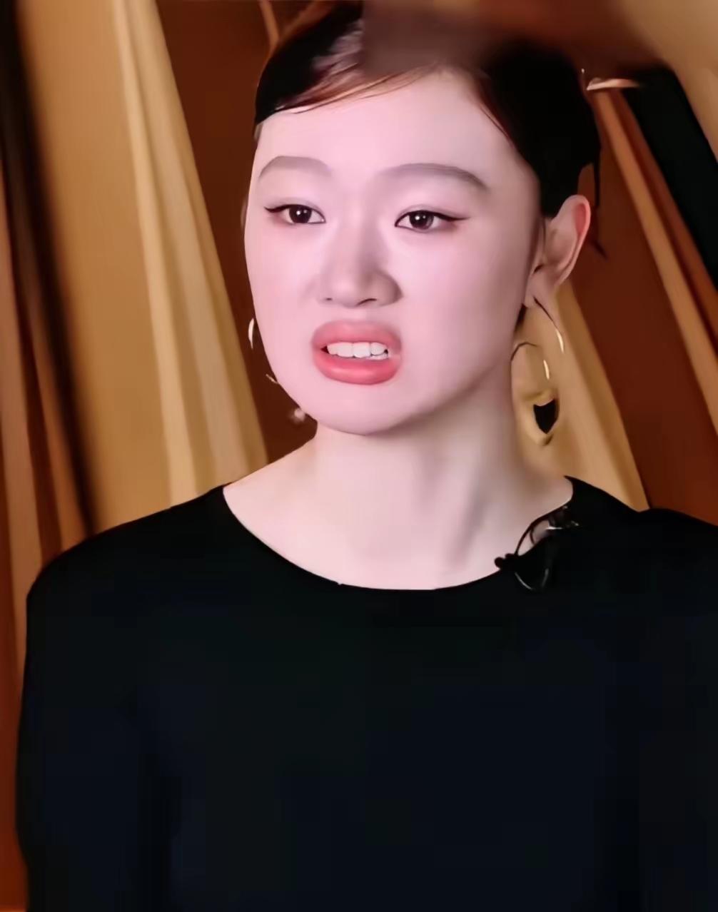 单依纯这嘴，真不咋地！！！！