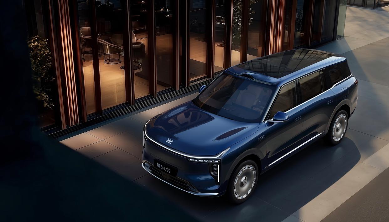 伤害性不大，颠覆性极强！本以为比亚迪汽车一直断崖式领先国内车企，万万没想到，20