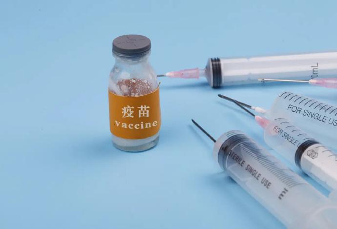 美国药企公布了一则重磅医疗消息，他们研发的mRNA癌症疫苗在临床试验上收获了理想