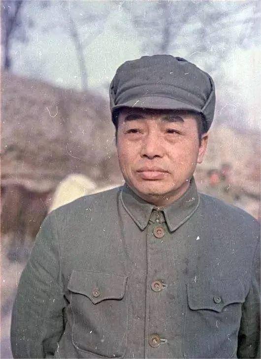 八路军人才济济，副总司令为什么偏偏是彭老总而不是其他人？他有两个绝大多数人都不具