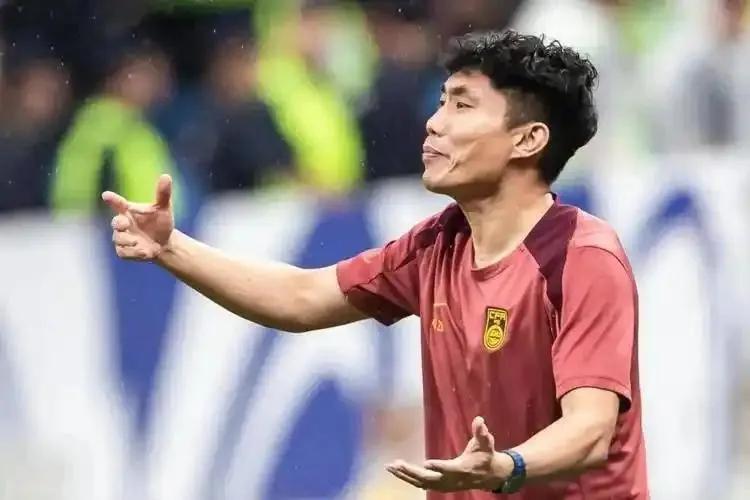 太好啦！郑智大概率要接替青岛西海岸主教练了，这个好，郑智大概率不会进邵佳一的新一