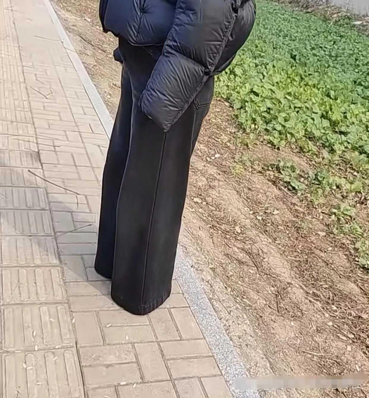 咱就说，这是今年流行的裤子款式?