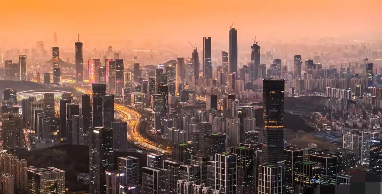 济南芯片业还真差点全国第四，可惜运气不好，也是山东芯片之殇。济南实际上是山