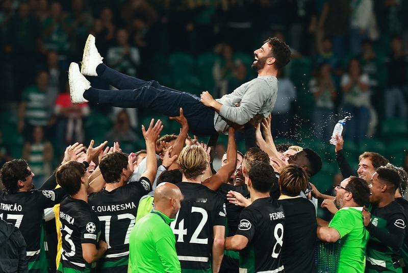 真不是马后炮，阿莫林的固执换来的是名誉扫地，包括腾嗨也是一样，都是低级别联赛的教