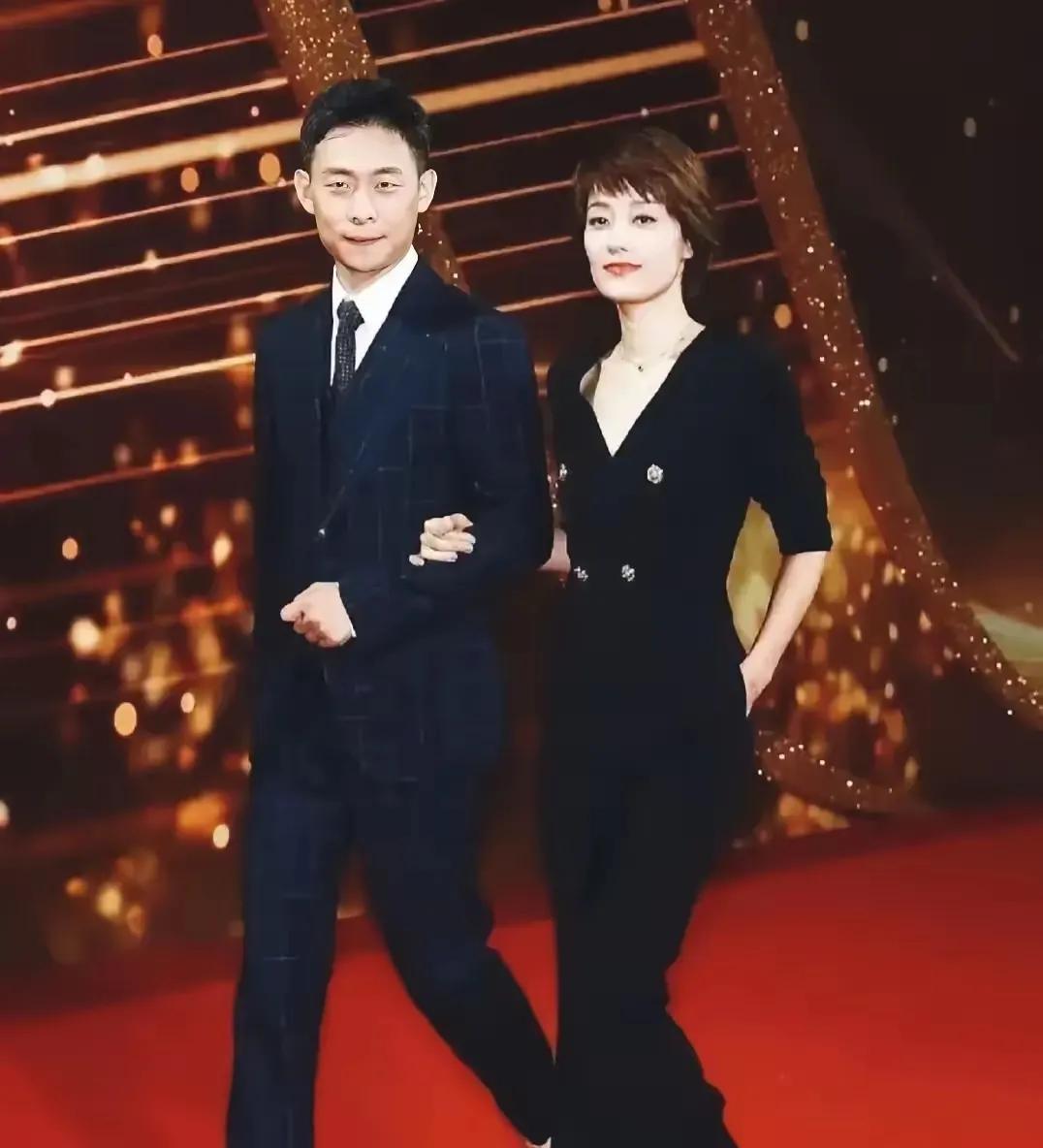 马伊琍这状态是吃了防腐剂吧！47岁红毯杀疯了！今晚红毯直接被马伊琍美到失语