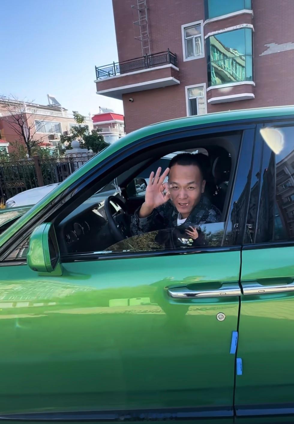 潘宏当庭称无法证明训狗账号属于他哪个潘宏？是那个开库里南的训狗潘宏吗？​​​