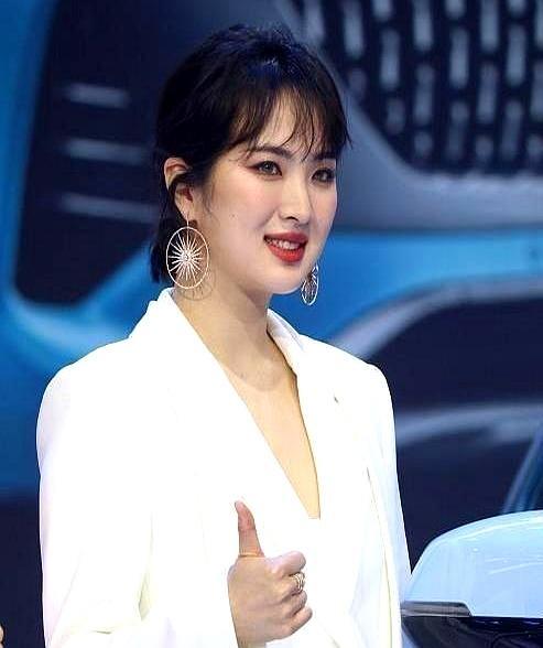 郭京飞半夜把剧组全赶走，就为姚安娜一场哭戏。我当时就想，完了，这“二公主”要把前