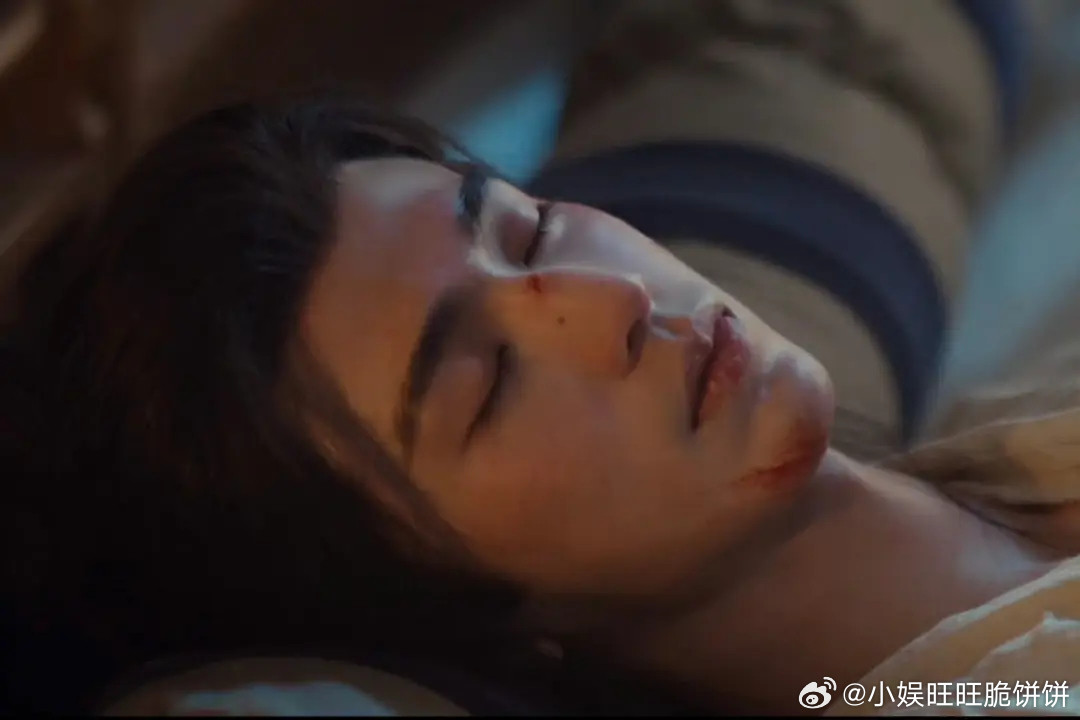 张凌赫剧里长这样果然静图很🐮