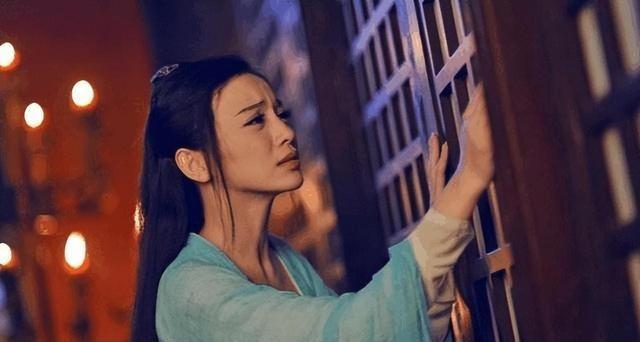 1582年，李太后得知身边的宫女怀有身孕，恼羞成怒，命人将宫女乱棍打死，此时，宫