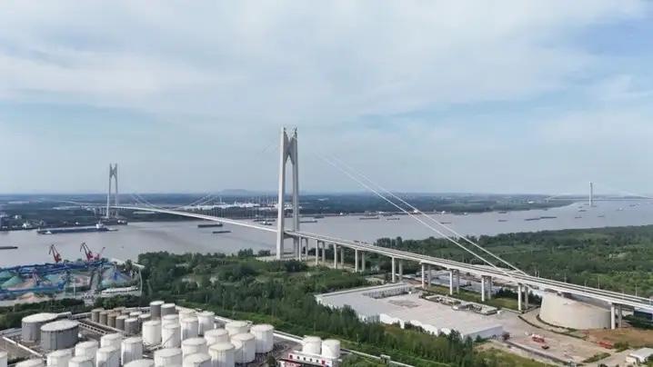 南京又添“超级网红”！长江大桥又通车，这次真不是“吹牛”！又是一座“超级网红”