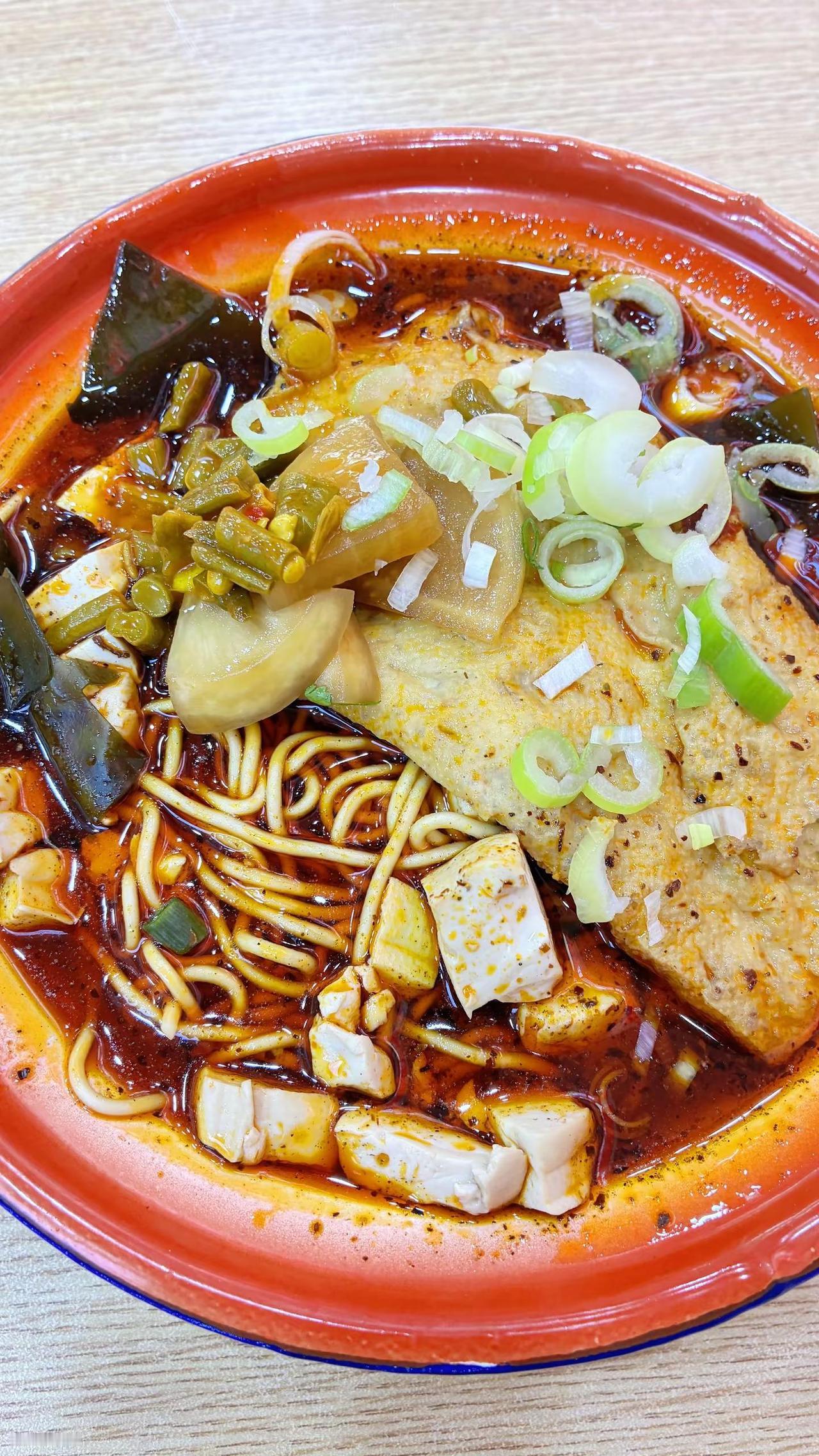 豆腐面加麻加辣麻辣烫面条