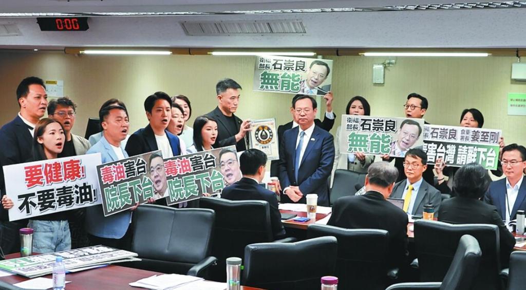 最新网络民调中，“卓荣泰、石崇良、姜至刚三人全部该下台”的“以上皆是”选项获得最