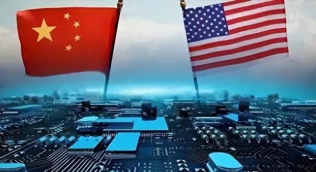 一位美籍华人表示中国人不要太自大，美国之所以去工业化，是因为钢铁，机电，军工，这