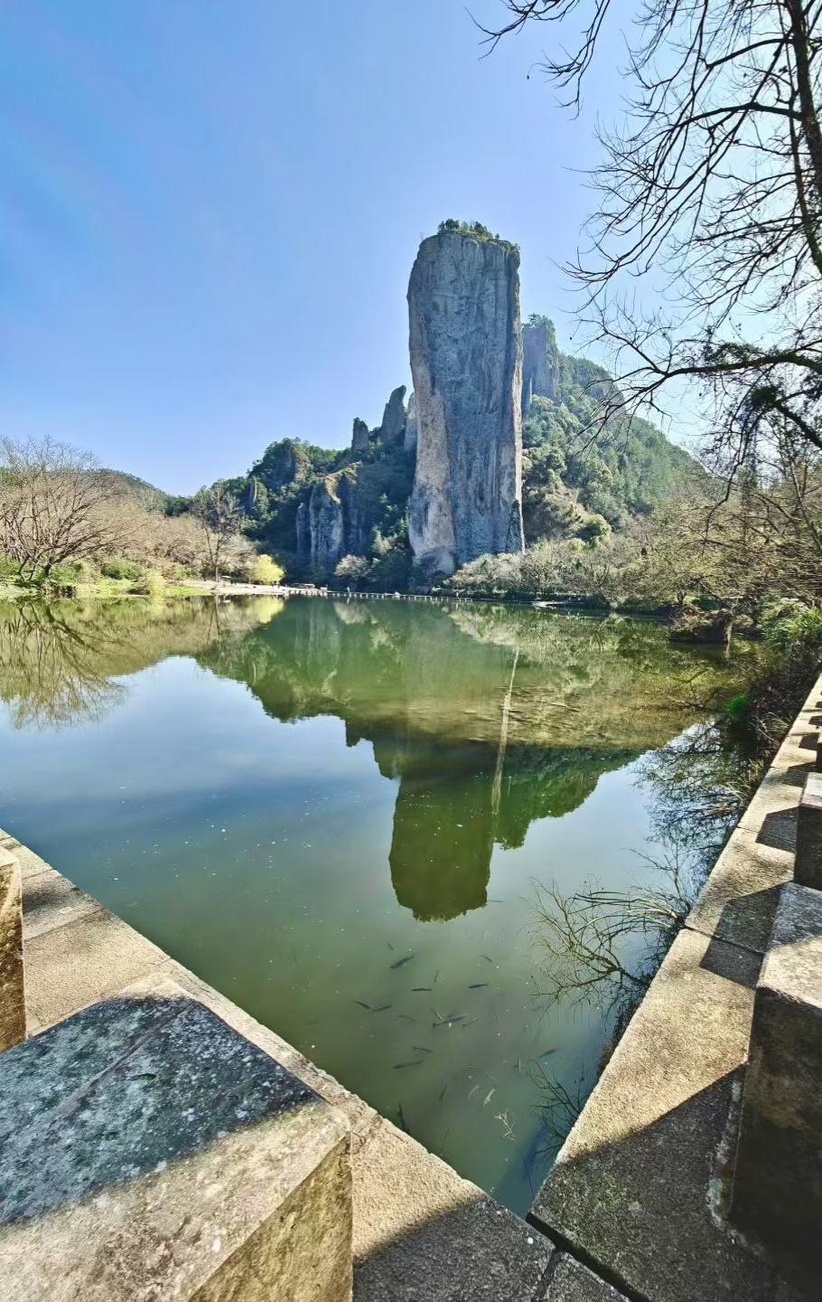 善良永远不会错，只是要带点锋芒老辈人常说，做人要善良，这话我打小记到现在，