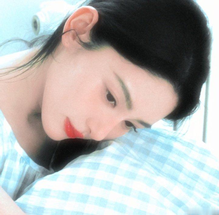 -blue折成星，许你不知道的愿。#赵晴楚听银#🌞#赵晴听银#​​​