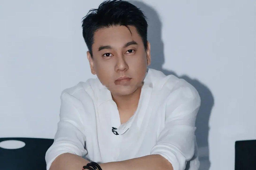 最近，台媒爆料称“F4变F3”，朱孝天被踢出局，随后相信音乐证实此消息，引起网友