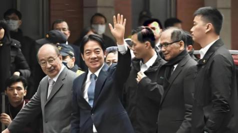 台湾当局最近搞的网络攻击闹剧，真把大伙儿气笑了，广州警方刚公布调查结果，抓包台湾