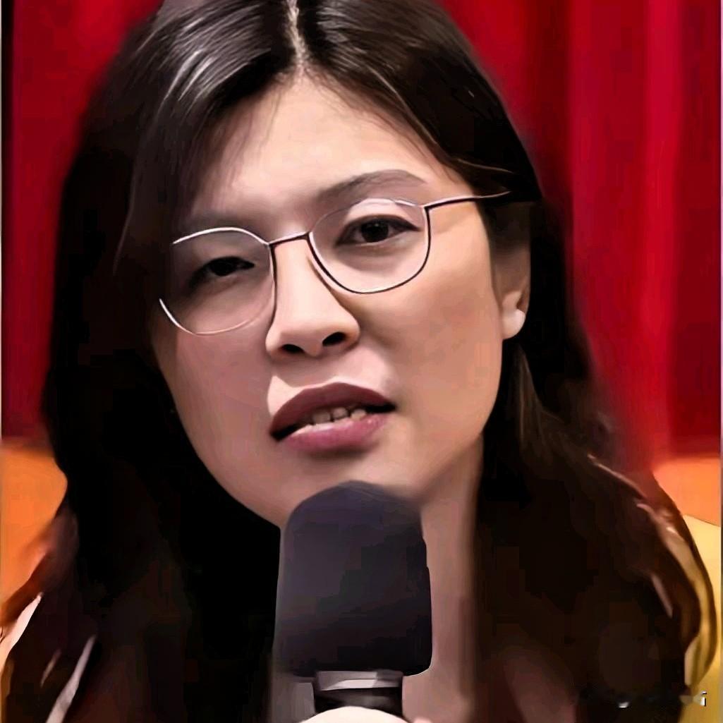 本次北京对郑丽文的贺电中，有一段用词特别新鲜：“团结广大台湾同胞，增强做中国人的