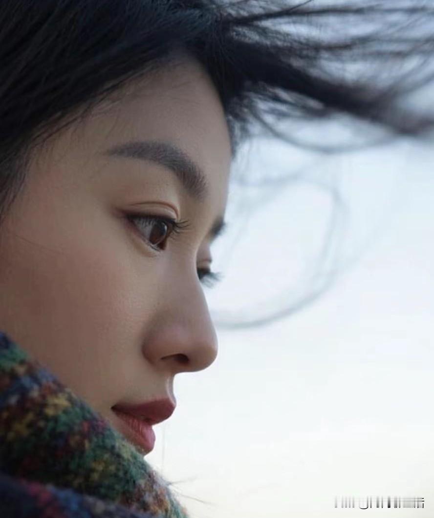 别把儿媳当“亲闺女”养了！再亲热也是表面，暖不热儿媳的心，婆婆别傻了。婆媳就