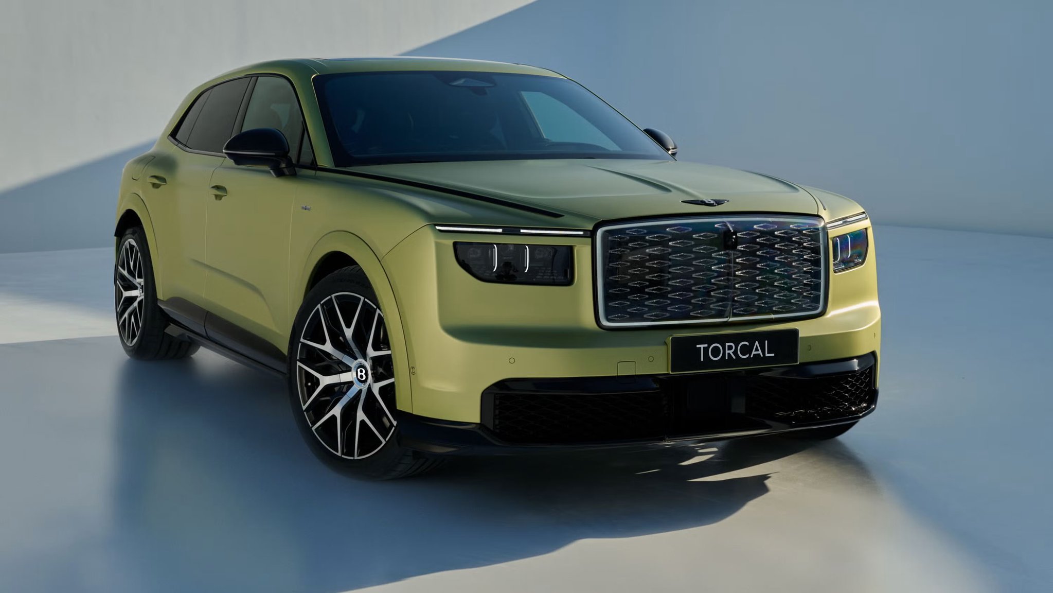 宾利Torcal，宾利历史上首款纯电车、第二款SUV。给人一种阿维塔07L的感觉（这是可以说的吗）​