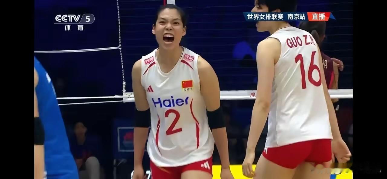 世联赛中国女排2-3加拿大女排，七个想不到​第一个想不到，中国女排首发大变阵