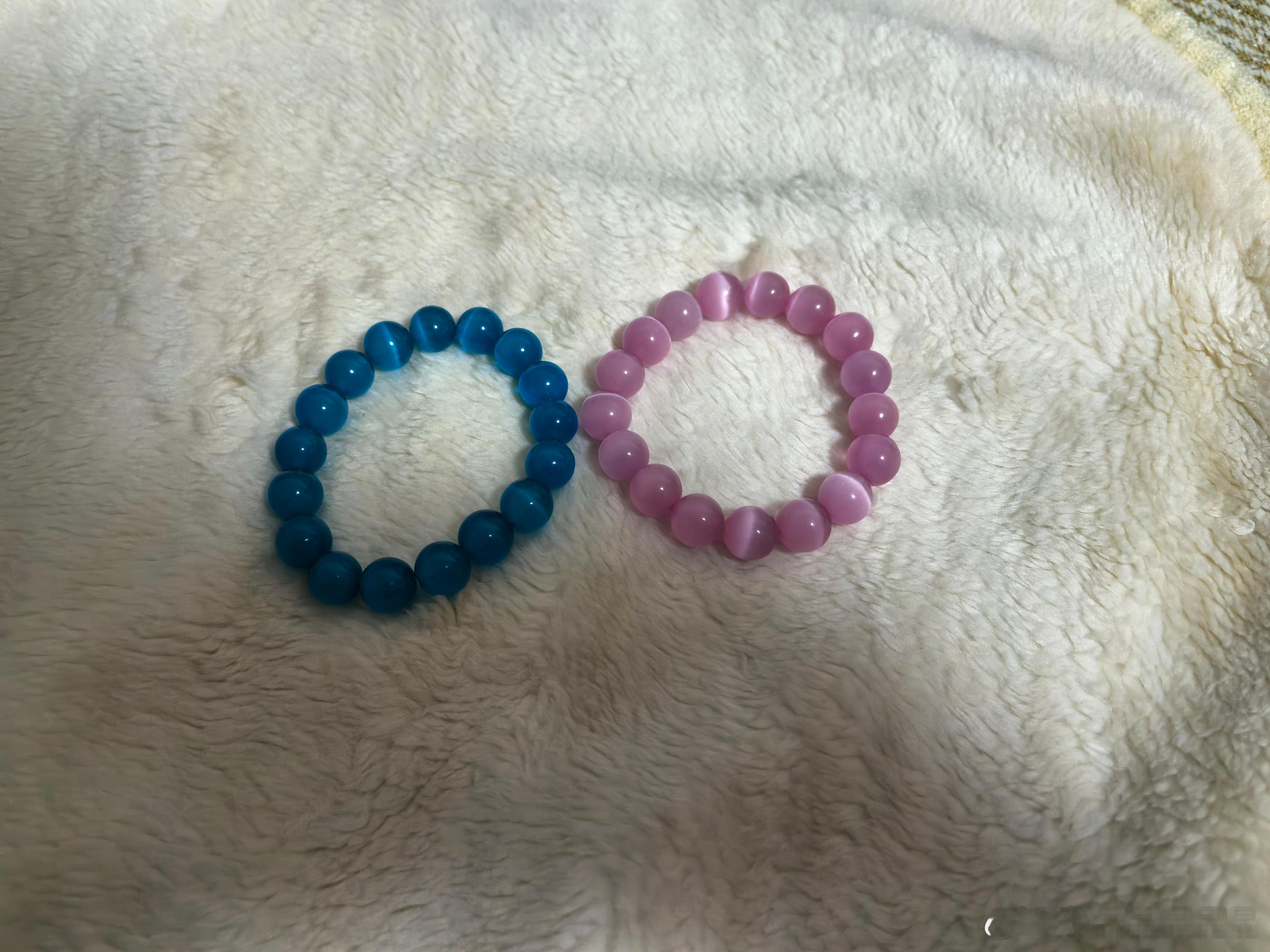 蓝猫眼和粉猫眼，灯光不好，阳光下绝美。